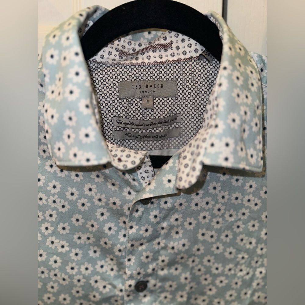 TED BAKER LONDON Short Sleeve Button Up - Picture 2 of 5